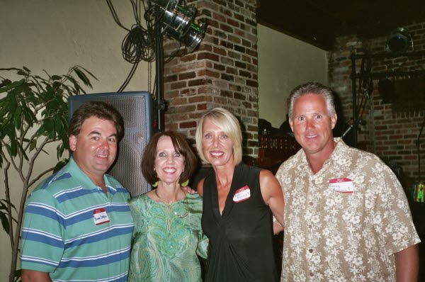 Ronnie and Deanna Overson
Greg and Robin Kimmel
remain friends all these years